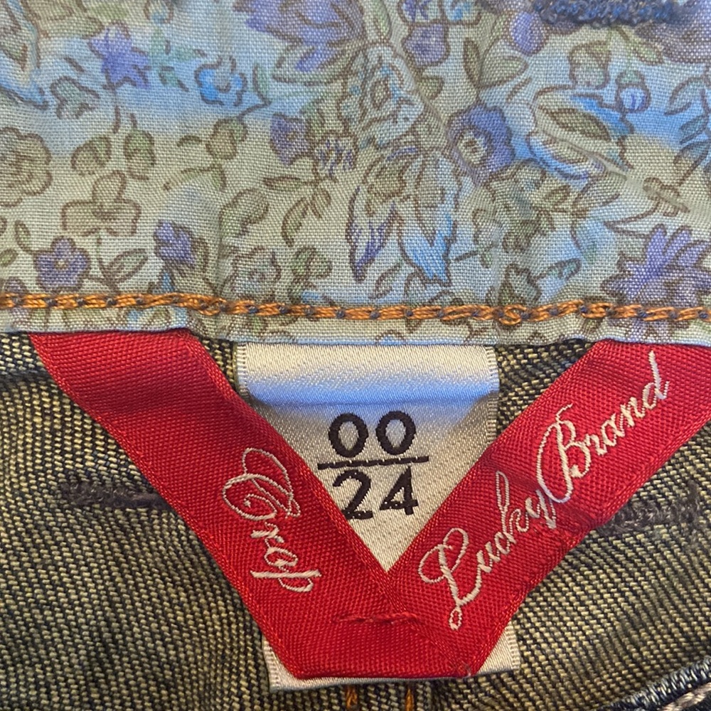Lucky Brand Sweet’ N Low Crop Jeans, size 24  (00) - Picture 4 of 6